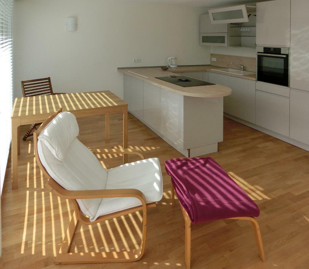 Modernes, Sonniges Appartement Im Herzen Von Duesseldorf מראה חיצוני תמונה